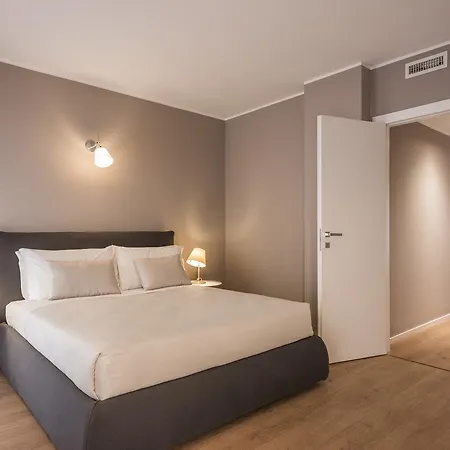 Myplace Riviera Ponti Romani Apartment
