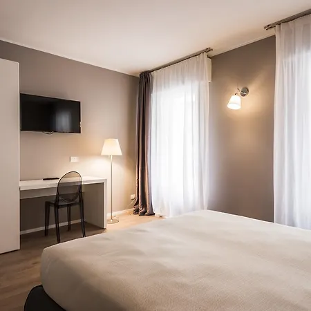 Myplace Riviera Ponti Romani Apartment *